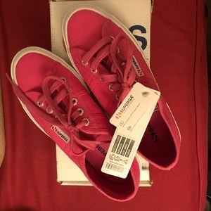 Superga Sneakers